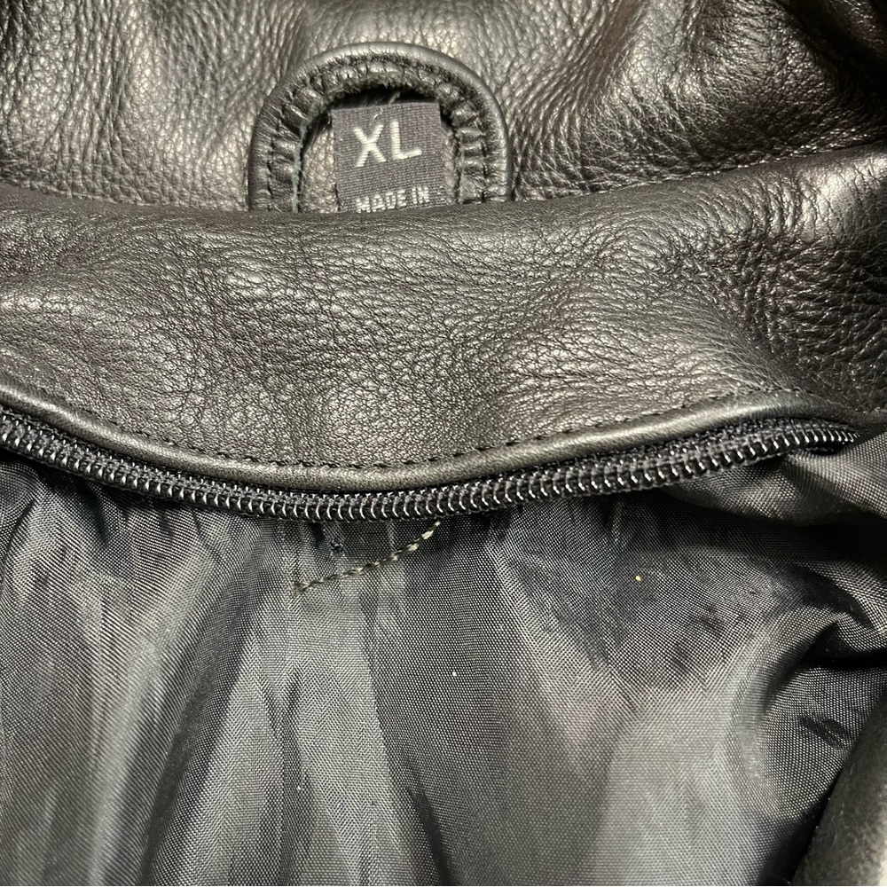 Leather Motorcycle 🏍️ Jacket - Picture 6 of 9